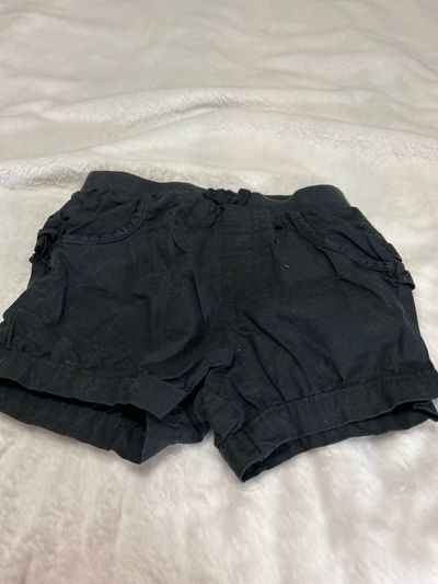 Garanimals Black shorts with ruffle on back 24 Months