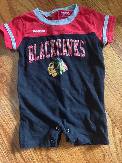 Reebok Chicago blackhawks hockey short onesie outfit 3-6 Months