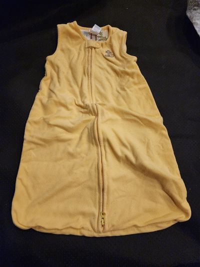 Gymboree Yellow SleepSack wearable blanket featuring a front zipper 12-24 Months
