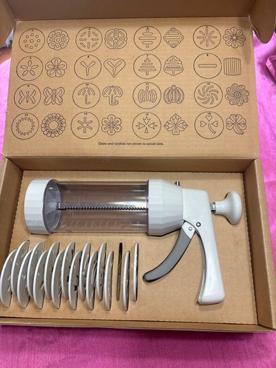 Pampered Chef - cookie Press