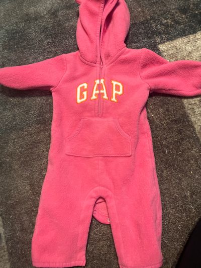 Gap fleece onesie - not footed - size 0-3m  0-3 Months