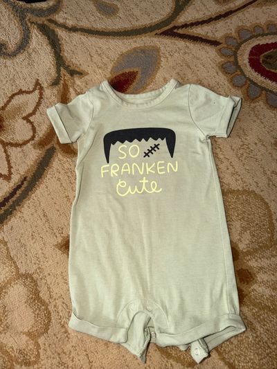 So Frankin cute Halloween short sleeve romper 3-6 Months