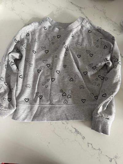 Wonder nation Gray hearts sweater 6T/6
