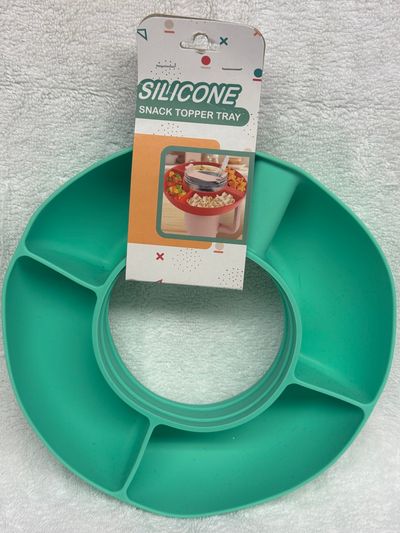 Brand New Silicone Snack Topper Tray for water bot Brand New Silicone Snack Topper Tray for top of water bottle