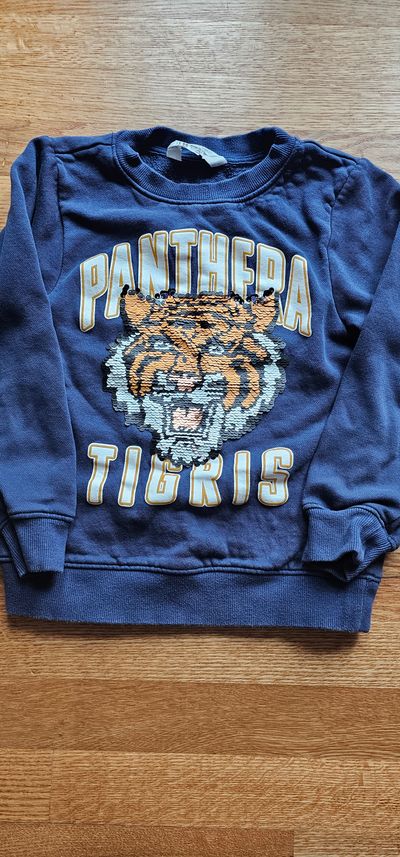 H & M Like New size 6-7 6T/6