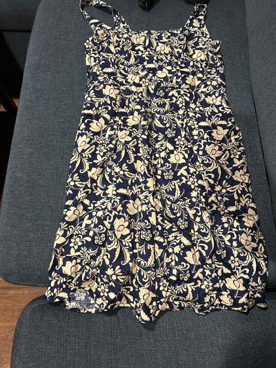 Size XS old navy navy floral dress  Women's - XS