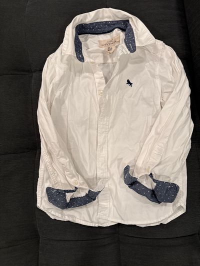 H&M White long sleeve button down with blue in collar and cuffs 6T/6