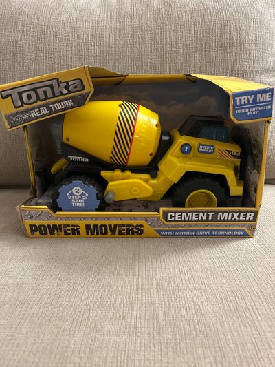 Brand new! Tonka New in box power movers cement mixer retails 39