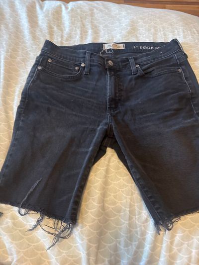 Madewell 9 inch black denim shorts Men's - S