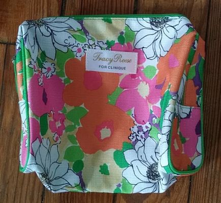 Clinique Tracy Reese makeup bag Excellent condition