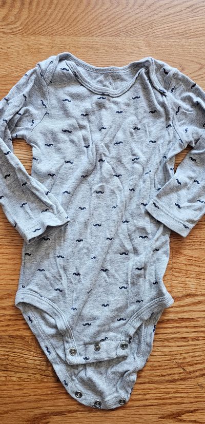 Carter's Like new 18M bodysuit feature playful little mustaches graphics 18 Months