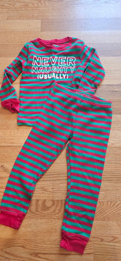 Carter's Like new boys 3T holiday PJ feature playful texts 3T