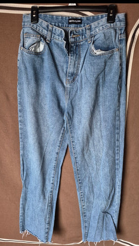 prettylittlething woman jeans size uk e u 12 40  Women's 12