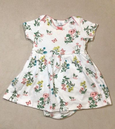 Carters floral bodysuit dress Slight discoloration on collar that camera is not picking up 3 Months