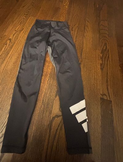 Adidas aero ready leggings size 4/6 xs  Women's - XS
