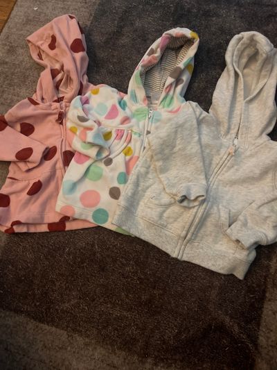 Lot of 3 carters fleece zip up hoodies Polka dot and gray 6 Months