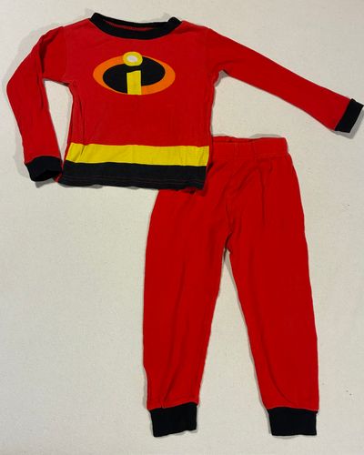 Disney Pixar, Incredibles 2 Long sleeve shirt and pants pajamas set, two-piece 3T