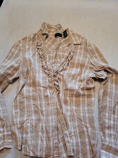 New & Company White, tan and gold long sleeve dress shirt Women's - L