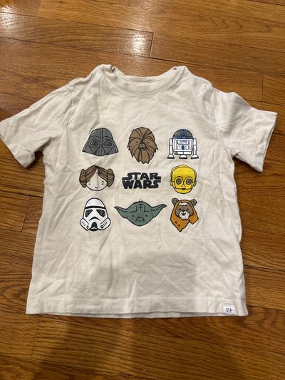 Baby gap Star Wars t shirt  5T/5