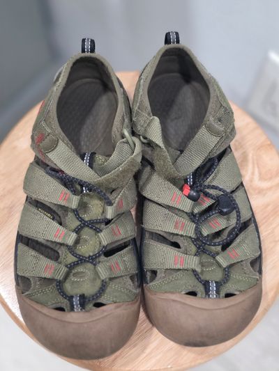 Keen Waterproof all terain 6 (Big Kid)