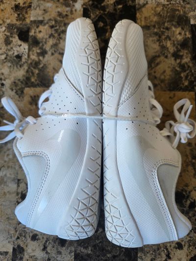 Nike youth size 3 cheer sneakers