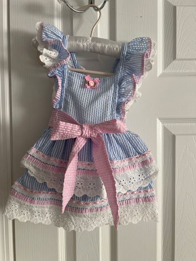 Bums and Roses Like NEW Dress so so beautiful 18-24 Months
