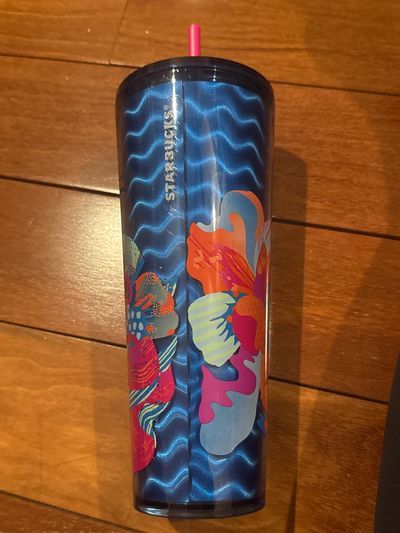 Brand new Starbucks cup retail 19.95 blue fish Large tumbler Underwater scene with Flowers and coral reef design