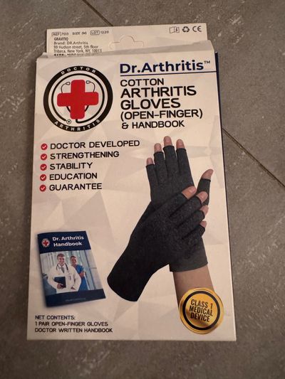 Brand new doctor arthritis gray medium size gloves