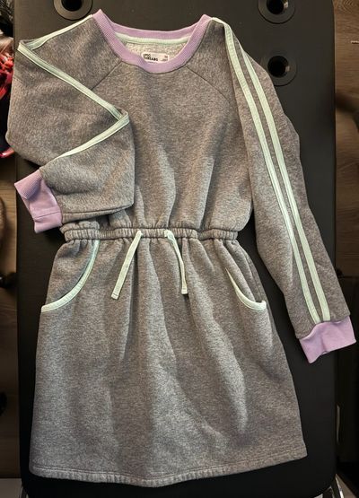 Epic Threads Size M -multicolored sweater dress