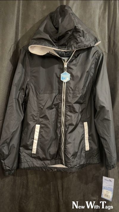 WHALES TAIL WATER & WIND RESISTANT JACKET MEDIUM Junior M - 7