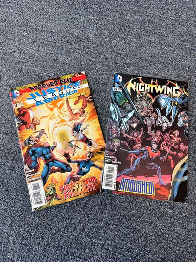Justice League and Nightwing comic bundle