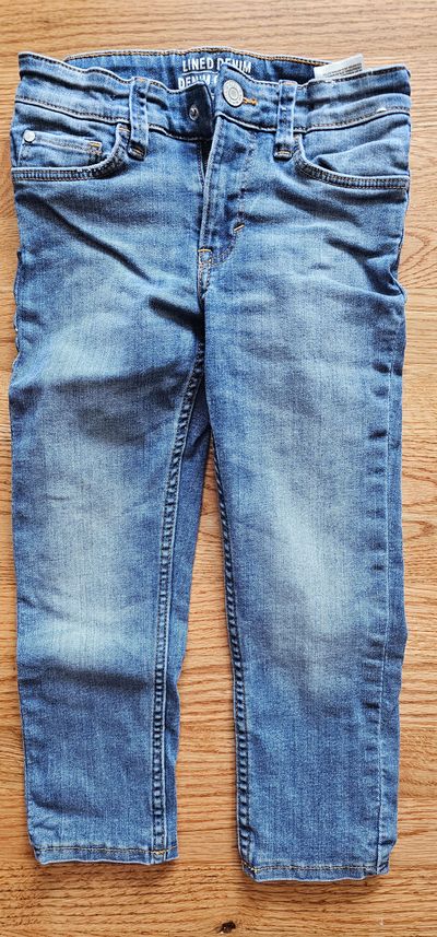DENIM Jeans Like New straight legs inner adjustable taps warm inner lining 5T/5