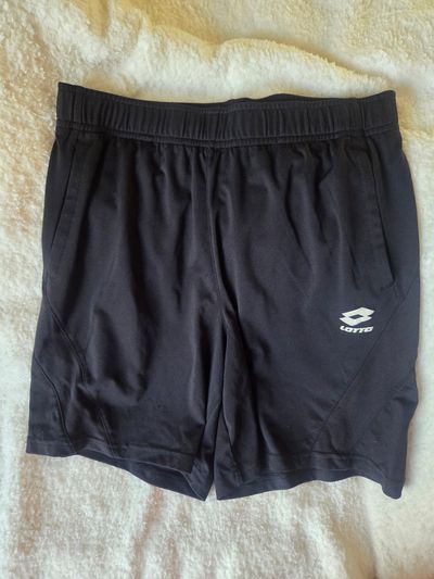 Lotto shorts size 18  18-20