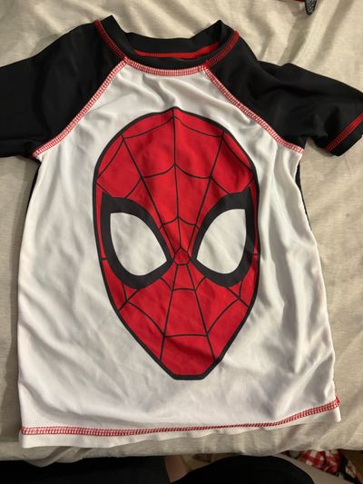 Marvel Size xs 4-5 Spider-Man rash guard 4T/4