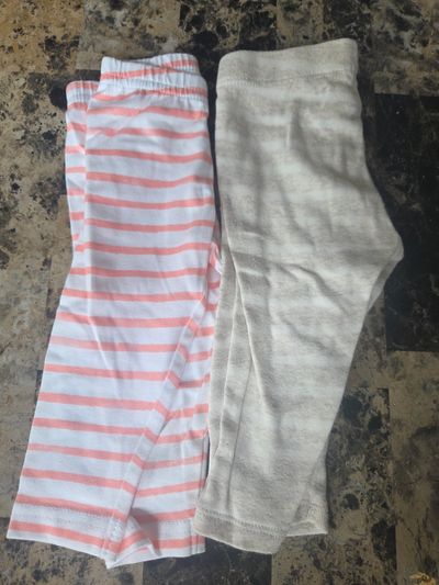 Lot of 2 leggings  6 Months