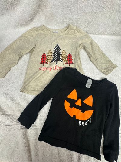 Girls Halloween and Christmas shirts Girls Halloween and Christmas shirts 3T