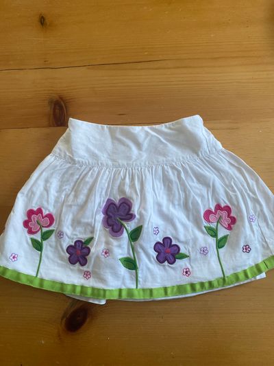 Hartstrings Flower skirt 6T/6