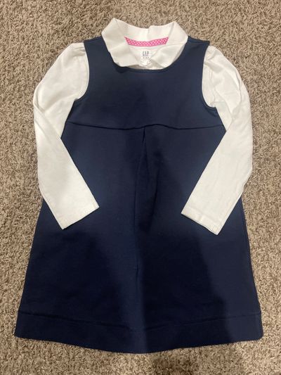 Gap kids Dress with undershirt 4T