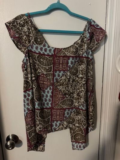 Sugar Lips Sugar Lips Womens top. Size Medium Women's - M