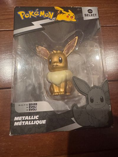 Brand new Pokémon gold Jazwares Evee figure