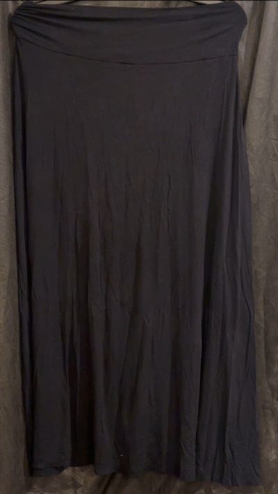 MERONA SIZE - XL BLACK SKIRT Women's - XL