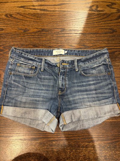 Abercrombie & Fitch Low rise jeans shorts Women's 6