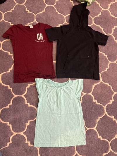 Gilly Hicks Cat n Jack ON active wear #1 3 short sleeves burgundy black hooded and mint green 10-12