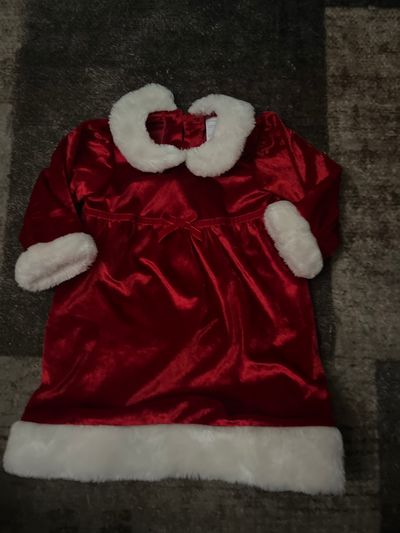 Wonderkids Christmas dress Santa style dress size 2t 2T