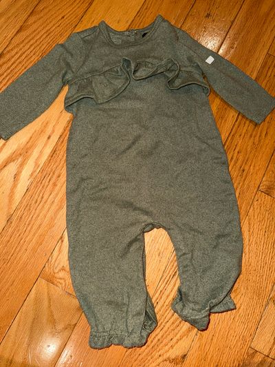 Seven for all Mankind Super soft sage green one piece ruffle outfit 3-6 Months