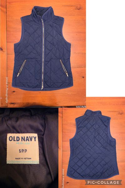Old Navy Navy blue womens quilted vest Women's - S
