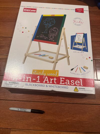 Brand new KidzLane art easel retail 35$ 2 in 1 Whiteboard and chalk with supplies