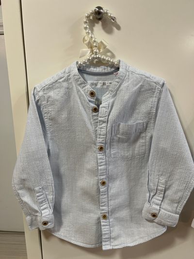 Zara Light blue  dress shirt for a 3-4 year old boy , so beautiful 3T