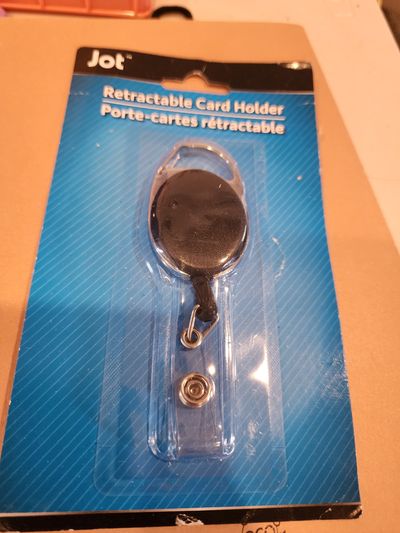 Retractable card holder Retractable card holder