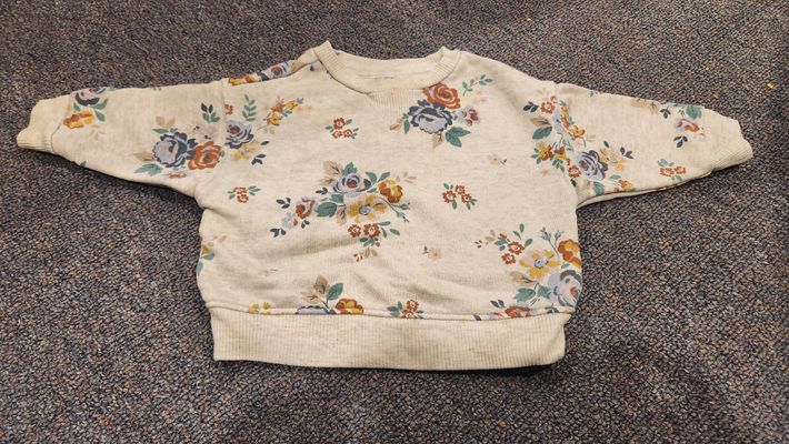 Easy Peasy 67% organic cotton sweatshirt 0-3 Months